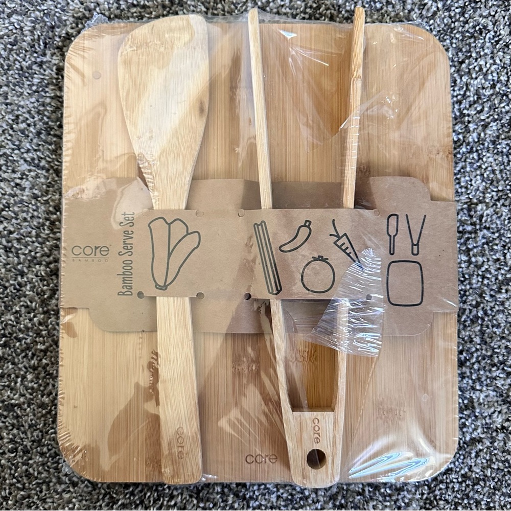 Core Bamboo Serve Set Spoon, Tongs, and Cutting Board